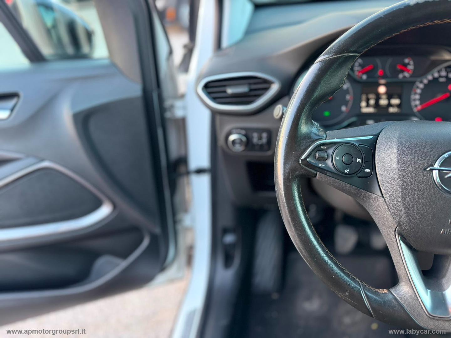 Crossland X 1.2 GPL 12V Innovation - immagine 25