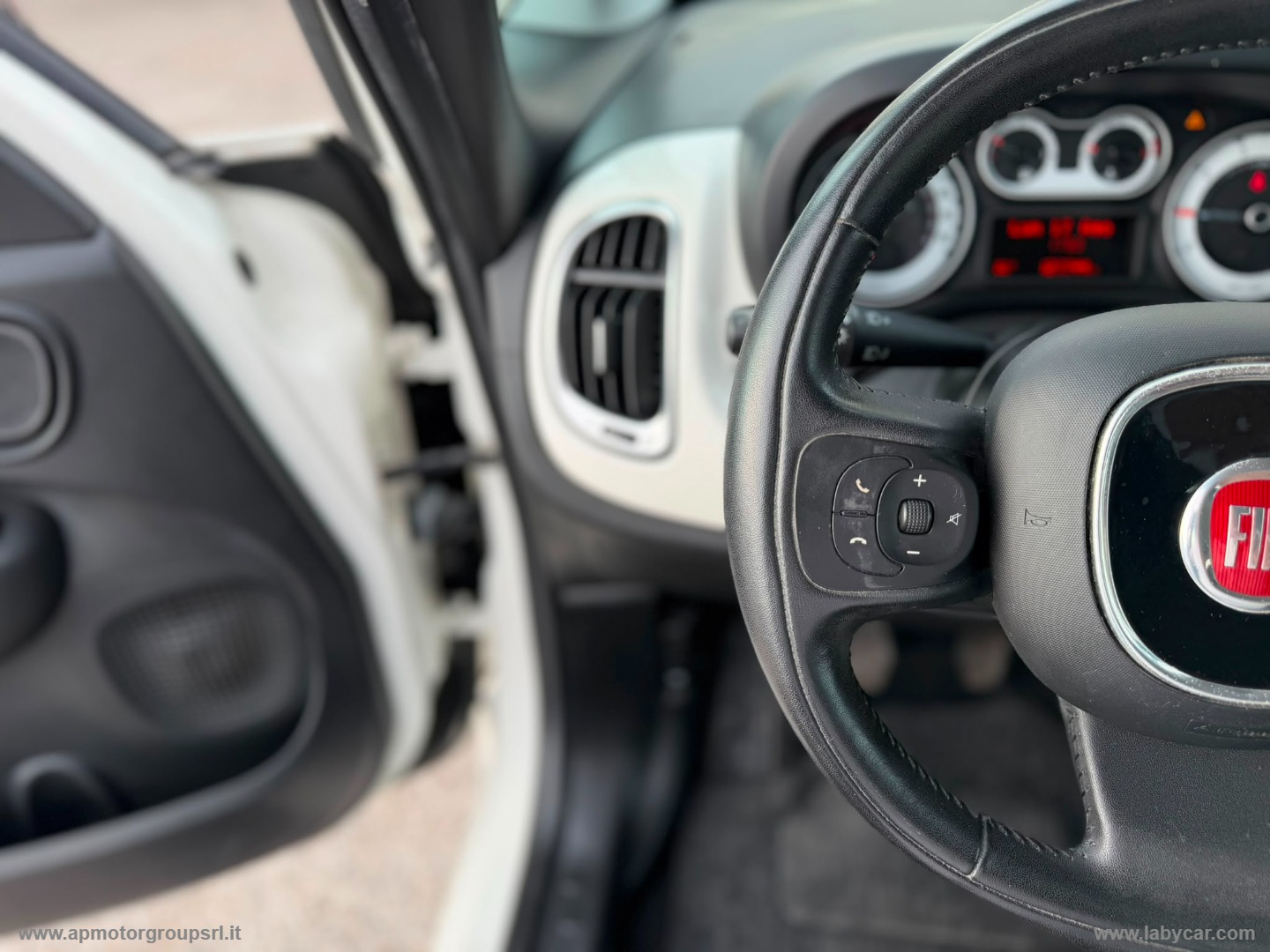 500L 1.3 MJT 85 CV Lounge - immagine 25