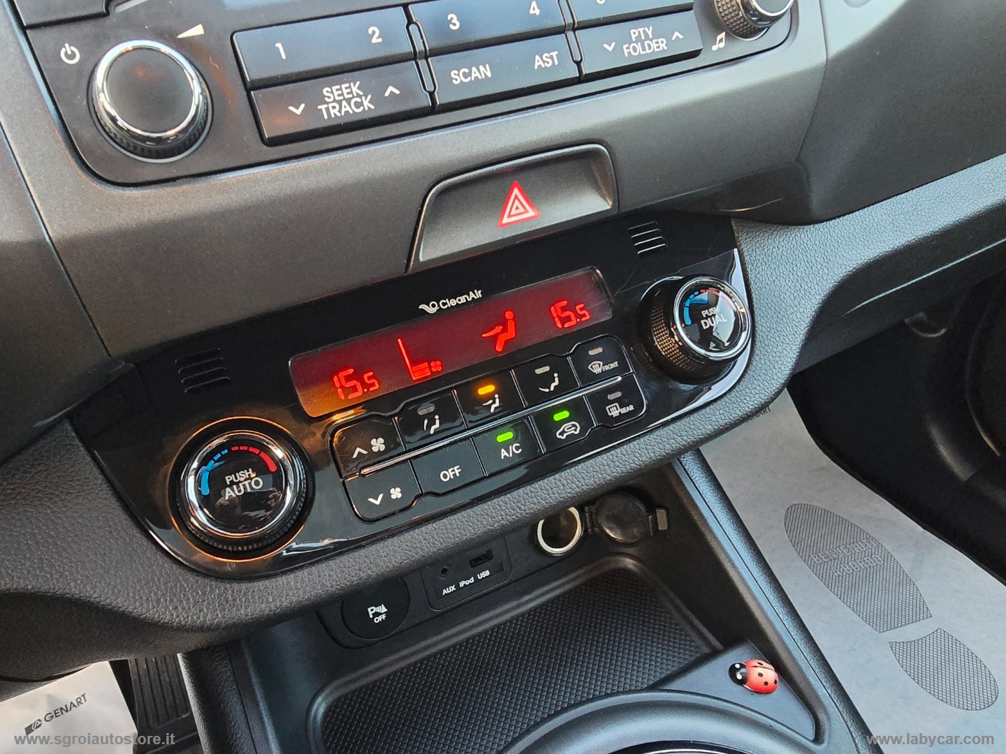 Sportage 1.7 CRDI 2WD Class TETTO PANORAMICO APRIBILE - immagine 25