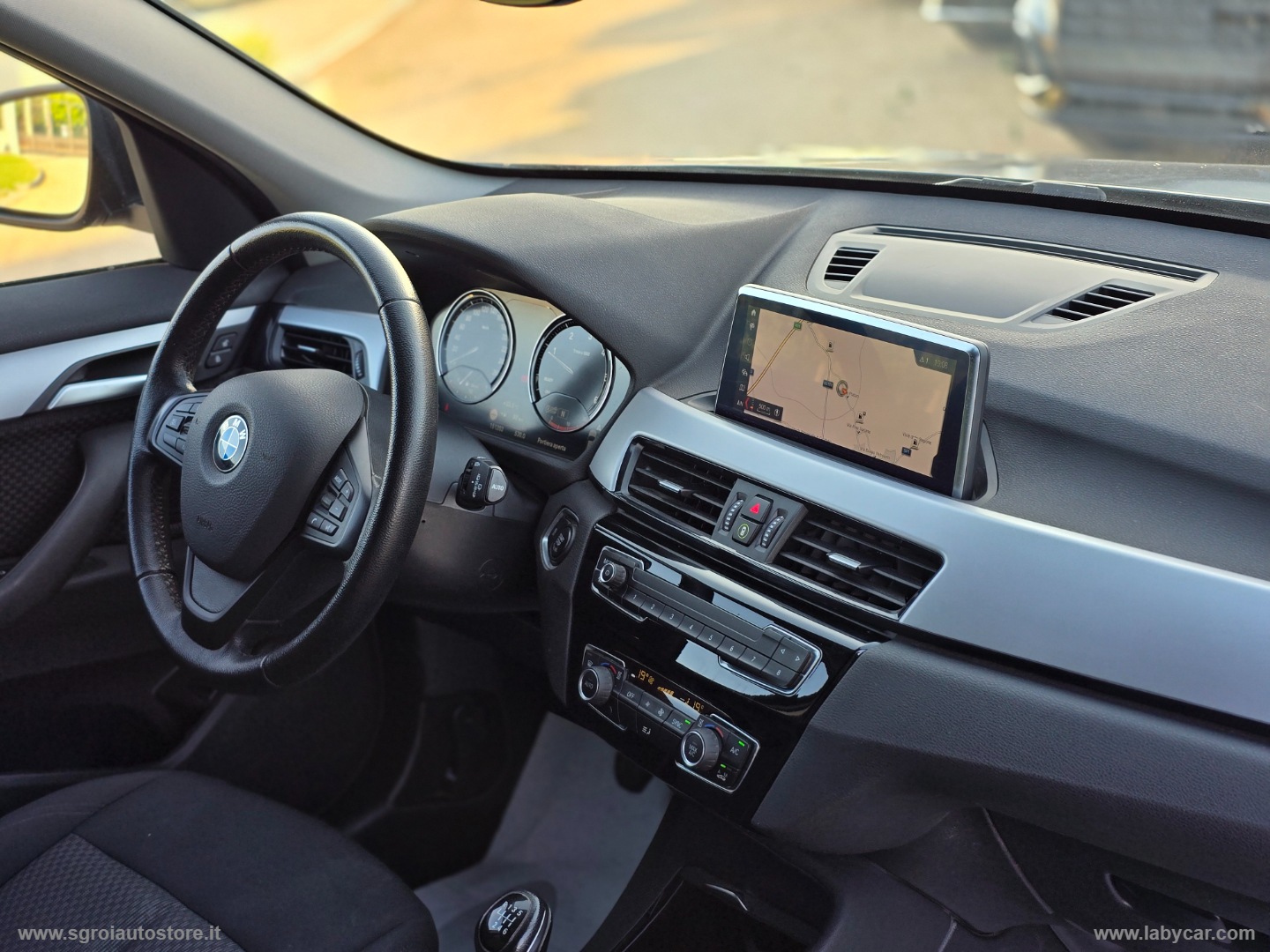 X1 sDrive18d Business Advantage - immagine 25
