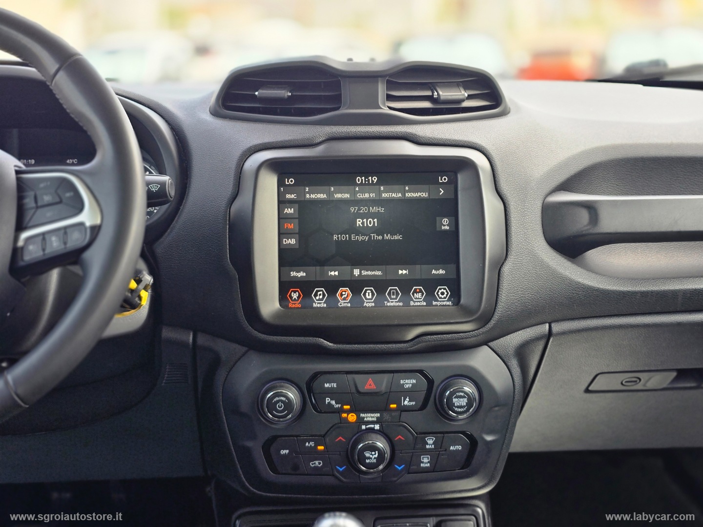 Renegade 1.6 Mjt 130CV Limited - immagine 25