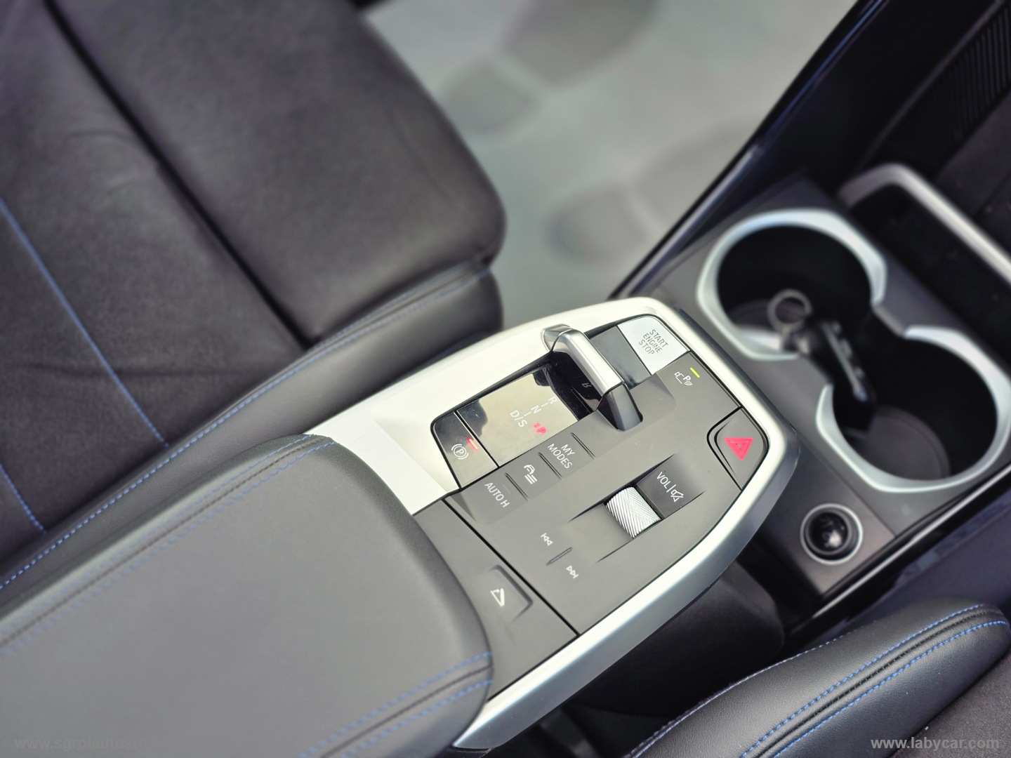 X1 sDrive 18d Msport TETTUCCIO + CAMERE 360° - immagine 25