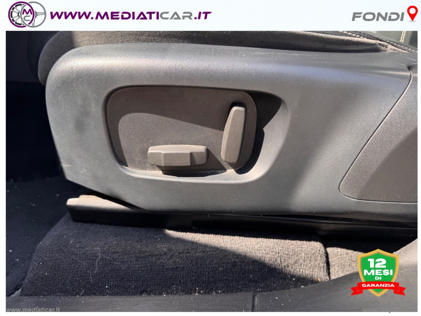RR Velar 2.0D 240 CV R-Dynamic - immagine 25