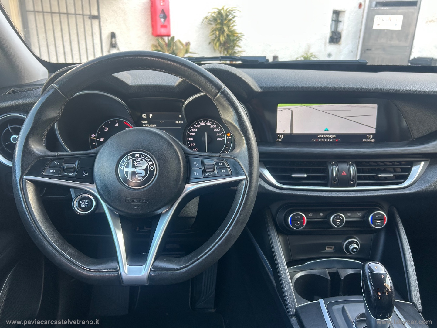 Stelvio 2.2 T.diesel 210 CV AT8 Q4 Sp.Ed - immagine 25