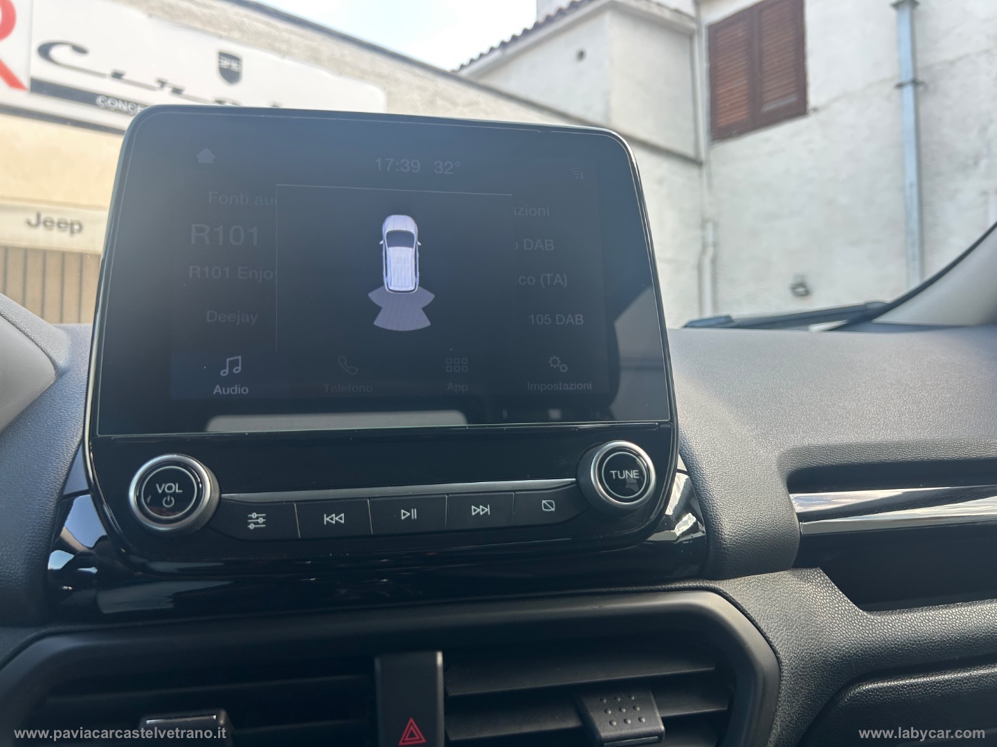 EcoSport 1.0 EcoBoost 125 CV S&S ST-Line - immagine 25