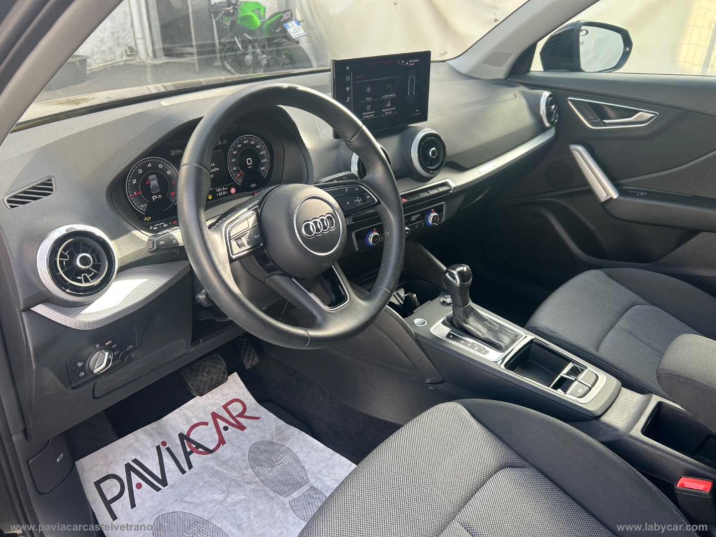 Q2 35 TFSI S tronic Identity Black - immagine 25