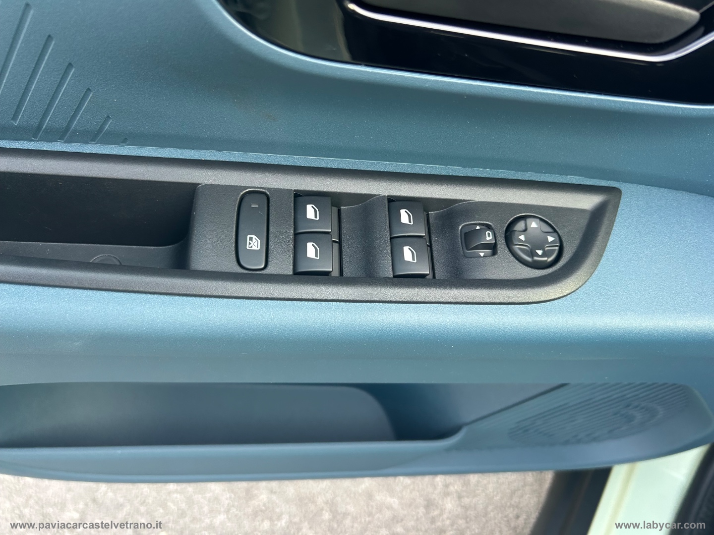 Grande Panda 1.2 Hybrid 110 S&S La Prima KM/0 - immagine 25