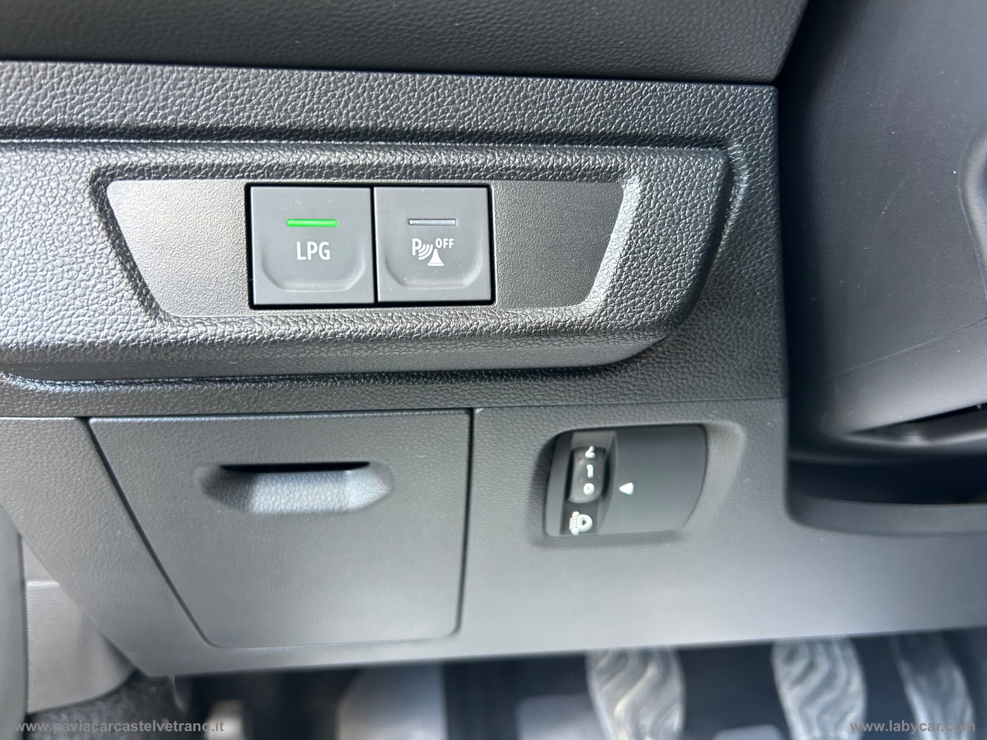 Sandero Stepway 1.0 TCe ECO-G Extreme Up - immagine 25