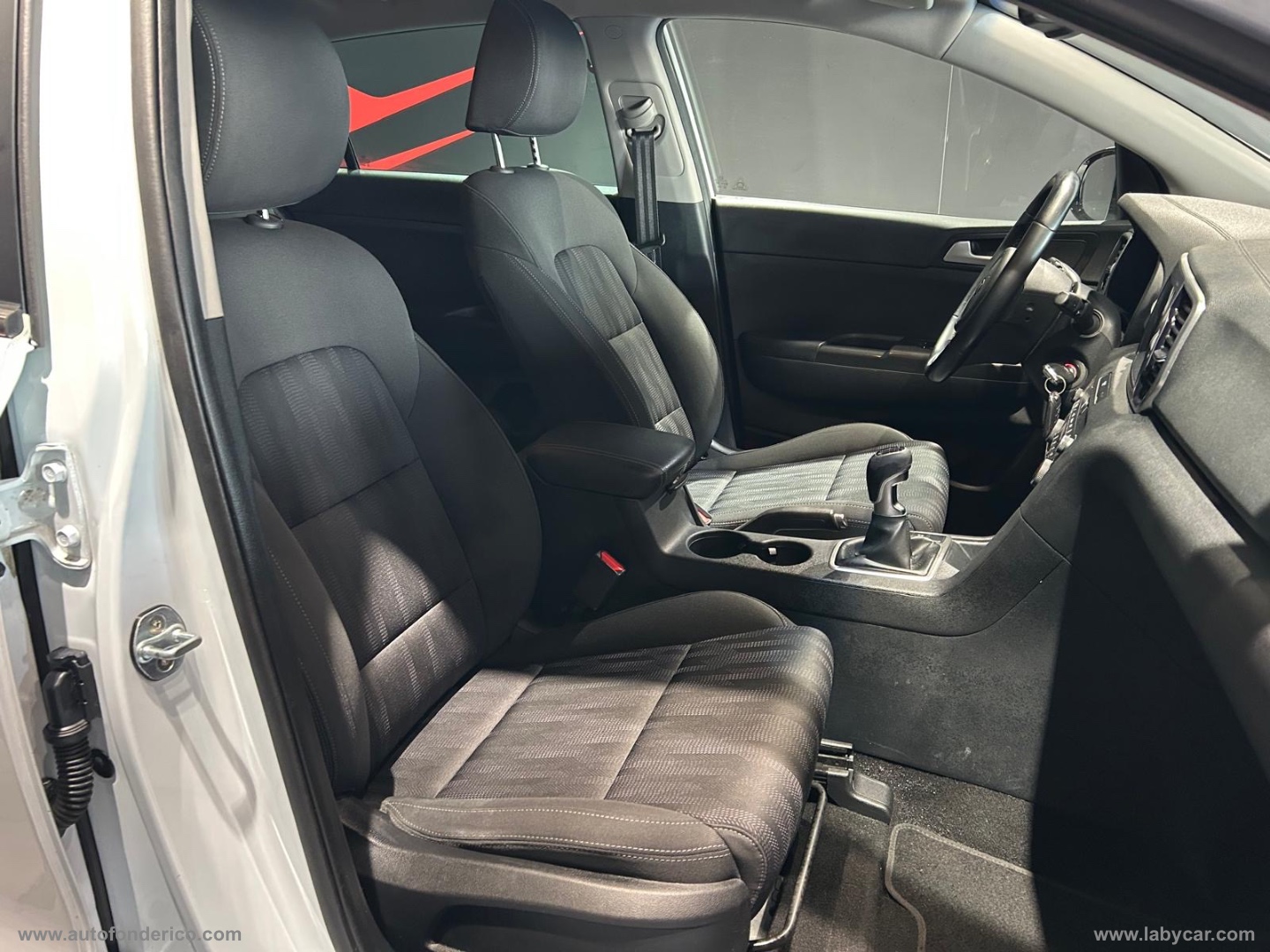 Sportage 1.7 CRDI 2WD Cool - immagine 25