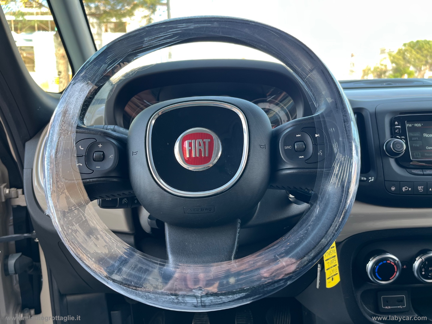 500L 1.4 95 CV Lounge - immagine 25