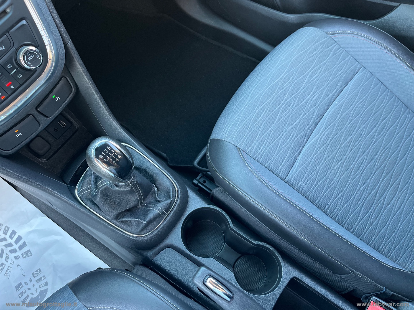 Mokka1.6 CDTI Ecot.136 4x2 S&S Cosmo b-C - immagine 25