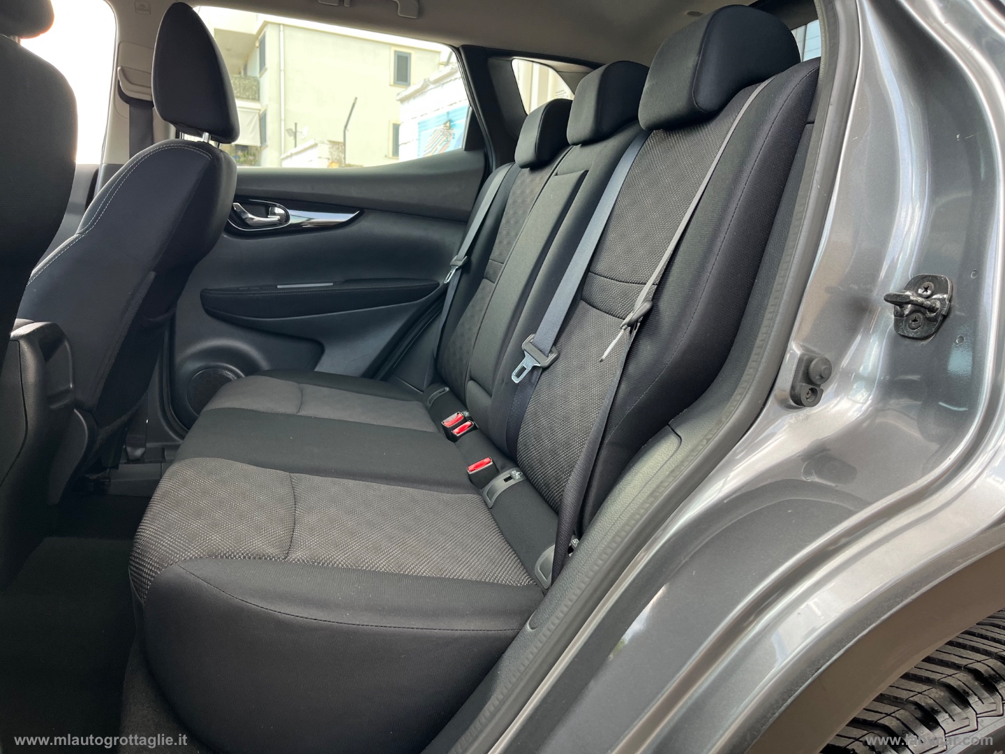 Qashqai 1.5 dCi Acenta Premium GANCIO TRAINO - immagine 25