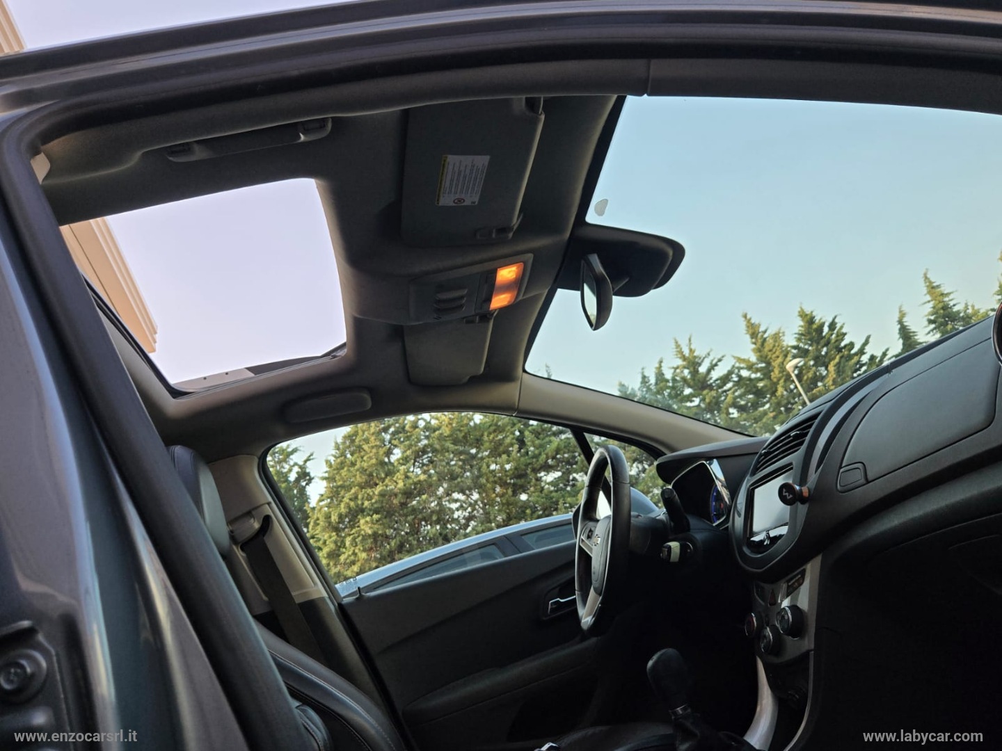 Trax 1.7D FWD LTZ TETTO APRIBILE - immagine 25