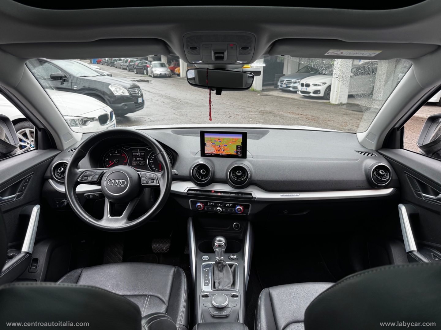 Q2 35 TDI S tronic Identity Black - immagine 25