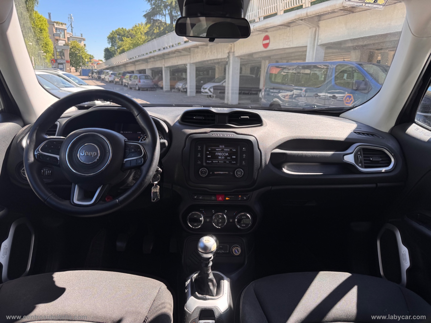 Renegade 1.6 Mjt 120CV Longitude - immagine 25