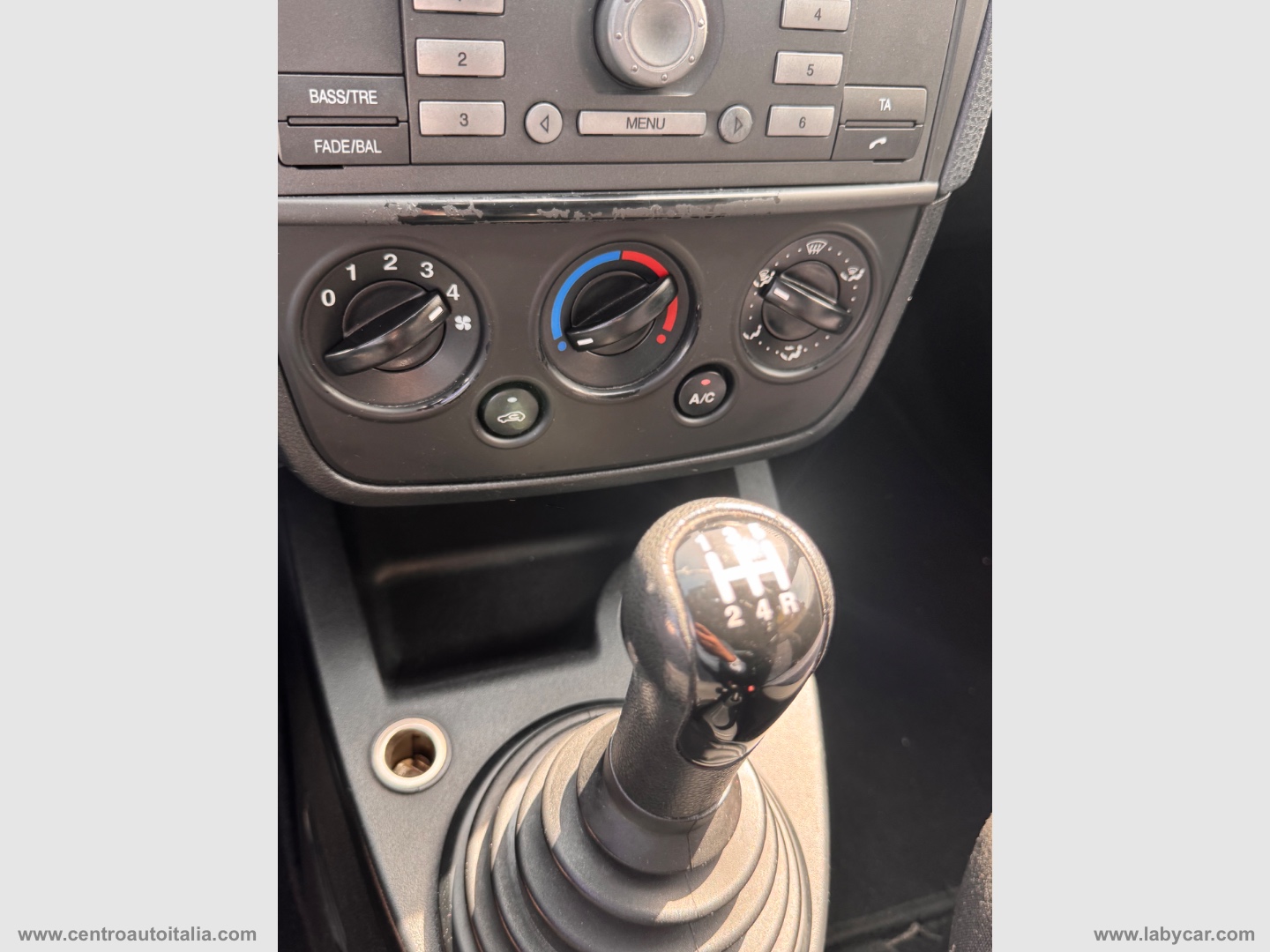 Fiesta 1.2 16V 3p. Ghia - immagine 25