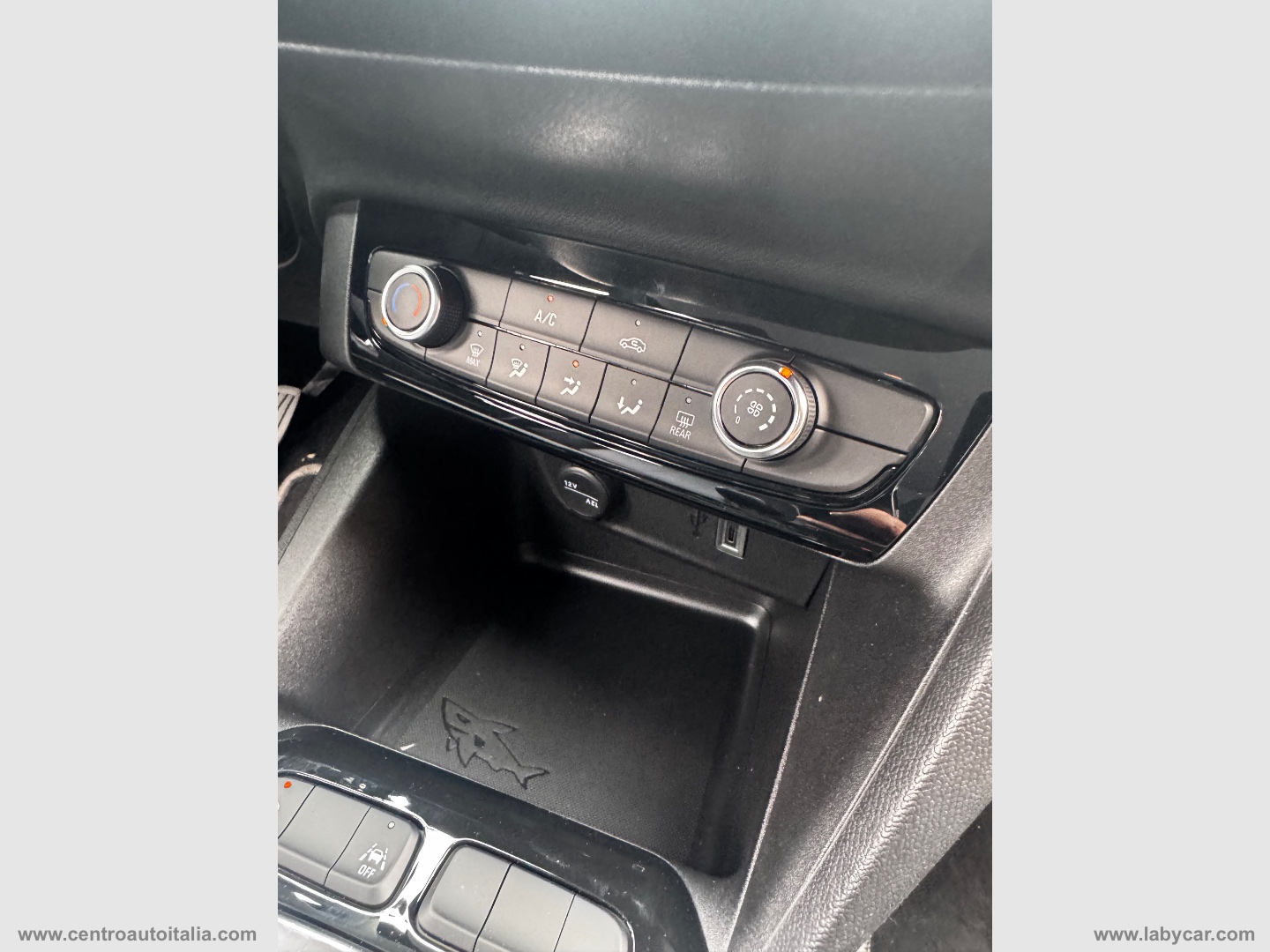 Corsa 1.2 100 CV CON CATENA - immagine 25