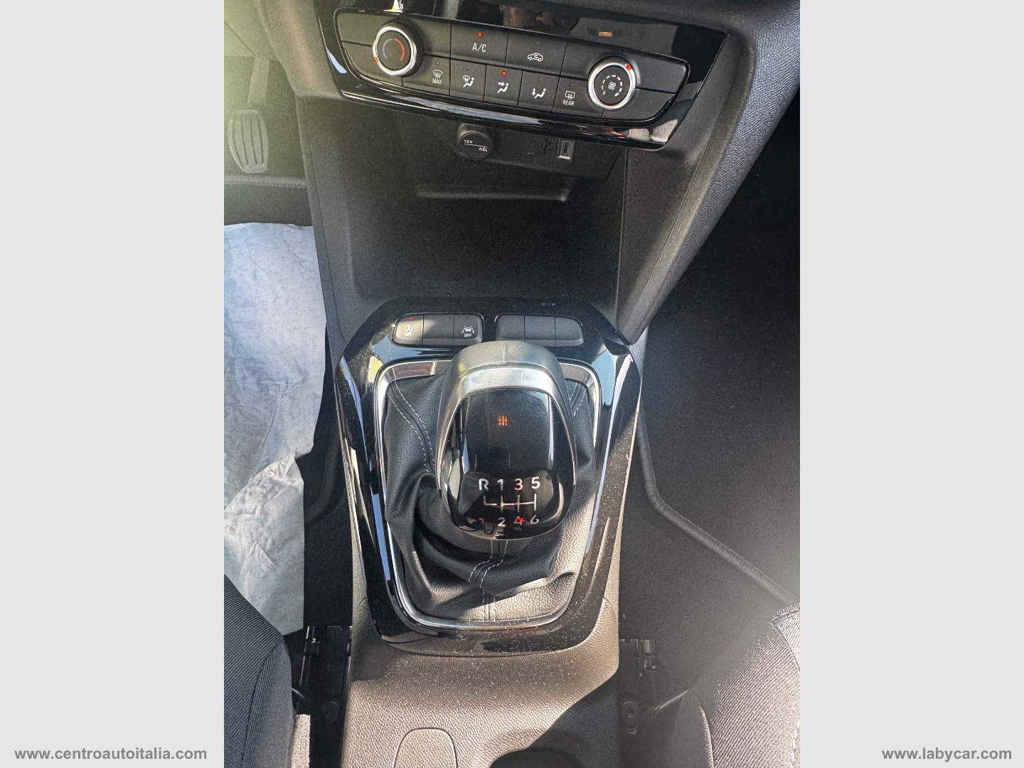Corsa 1.2 100 CV CON CATENA - immagine 25