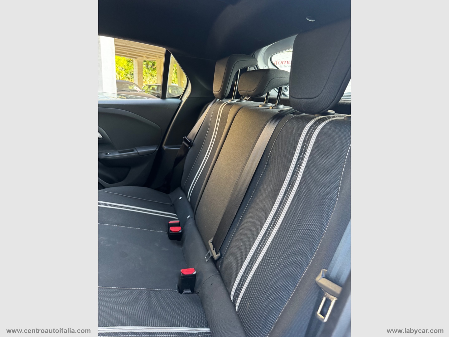 Corsa 1.2 100 CV GS LINE - immagine 25