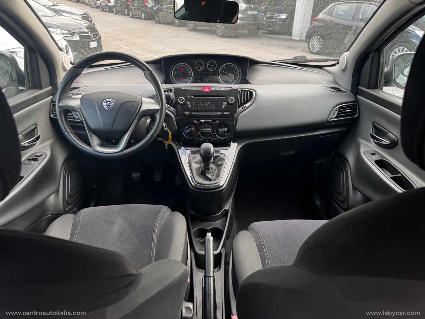 Ypsilon 1.2 69 CV 5p. S&S Platinum - immagine 25