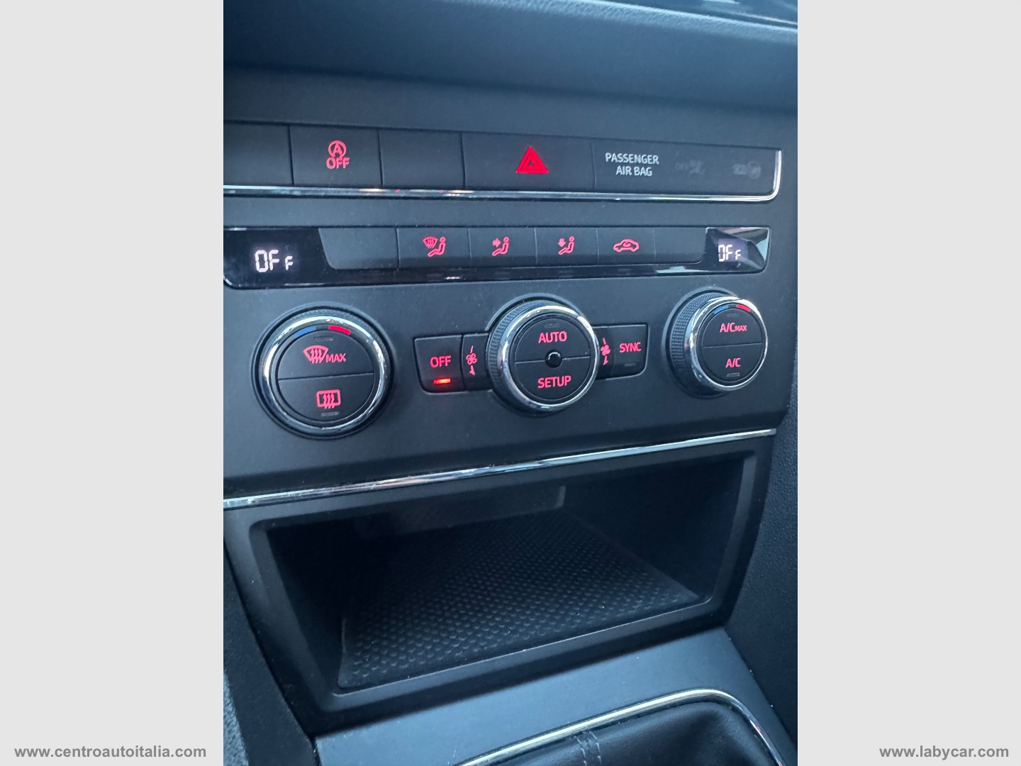 Leon 1.6 TDI 105 CV ST S/S Bus.HIGH - immagine 25