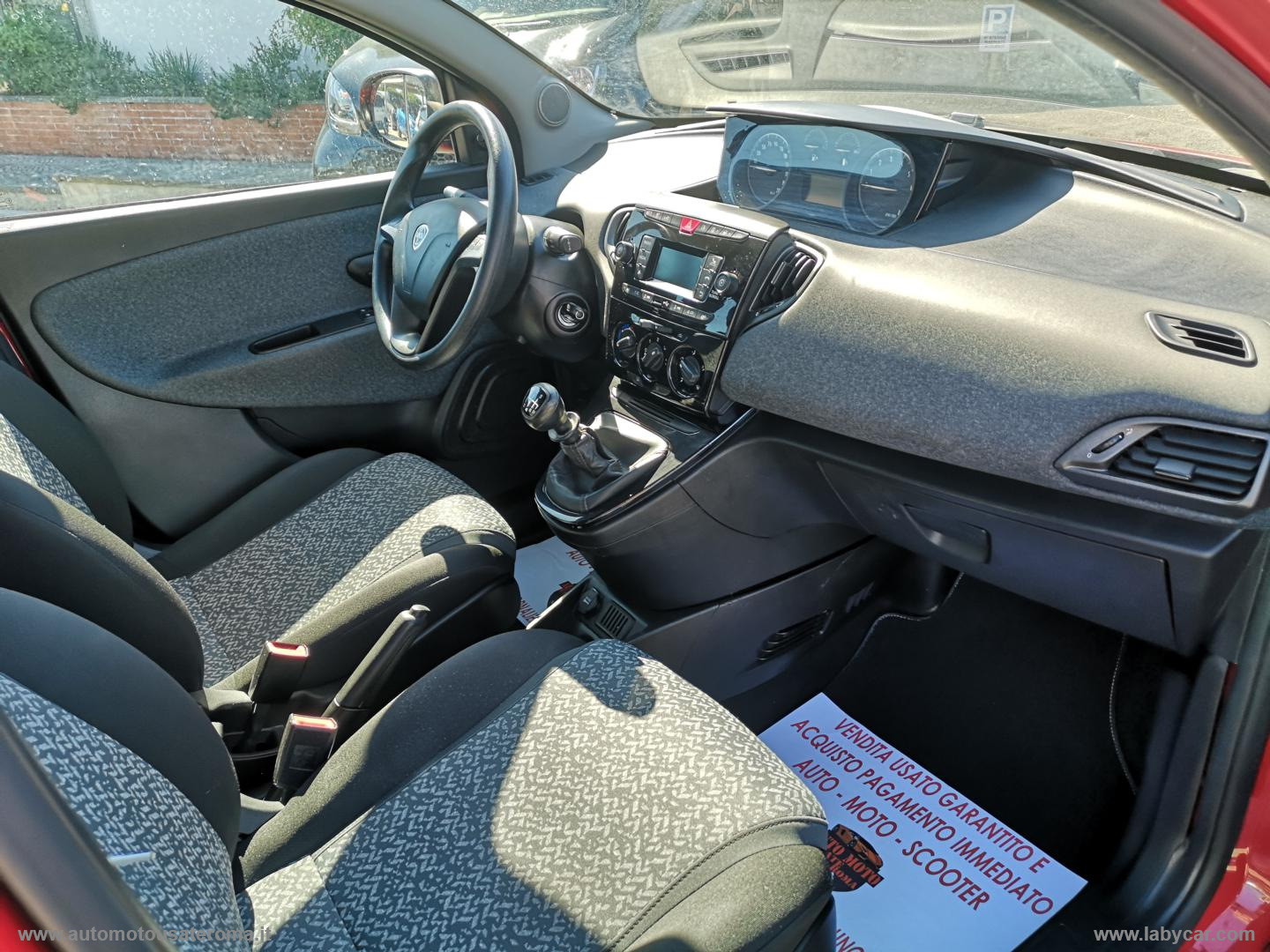 Ypsilon 1.0 FireFly HYBDIR S&S ECOCHIC PROMO WEB - immagine 25