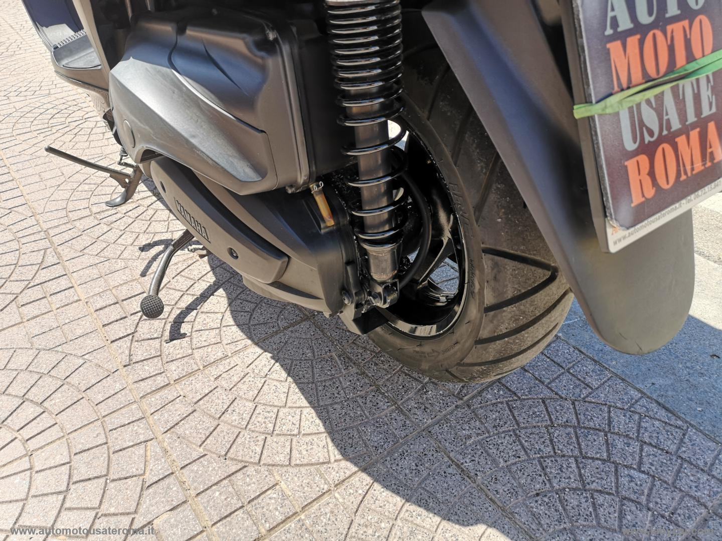Majesty 400 RATE AUTO MOTO SCOOTER - immagine 25