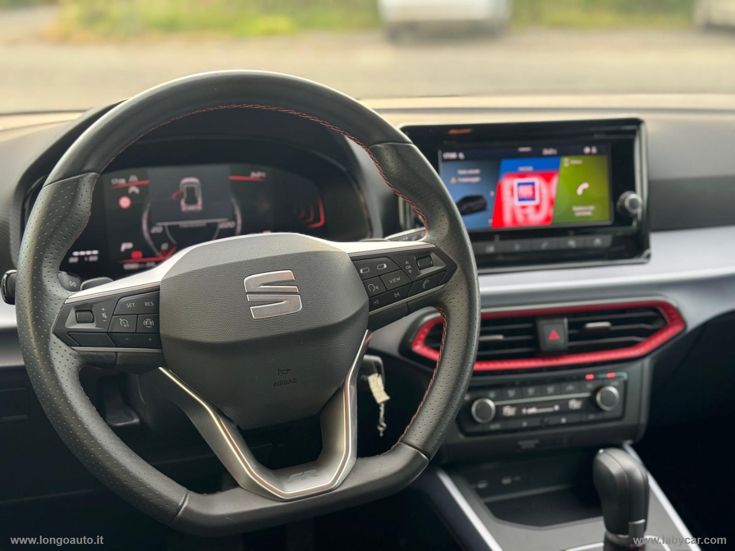 Arona 1.0 EcoTSI 115CV DSG FR ADATTA A NEOPATENTATI - immagine 25