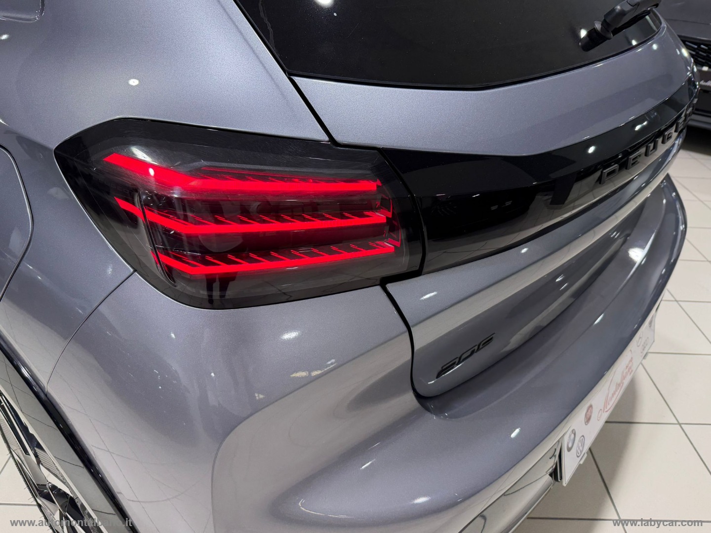 208 Hybrid 136 e-DCS6 GT - immagine 25