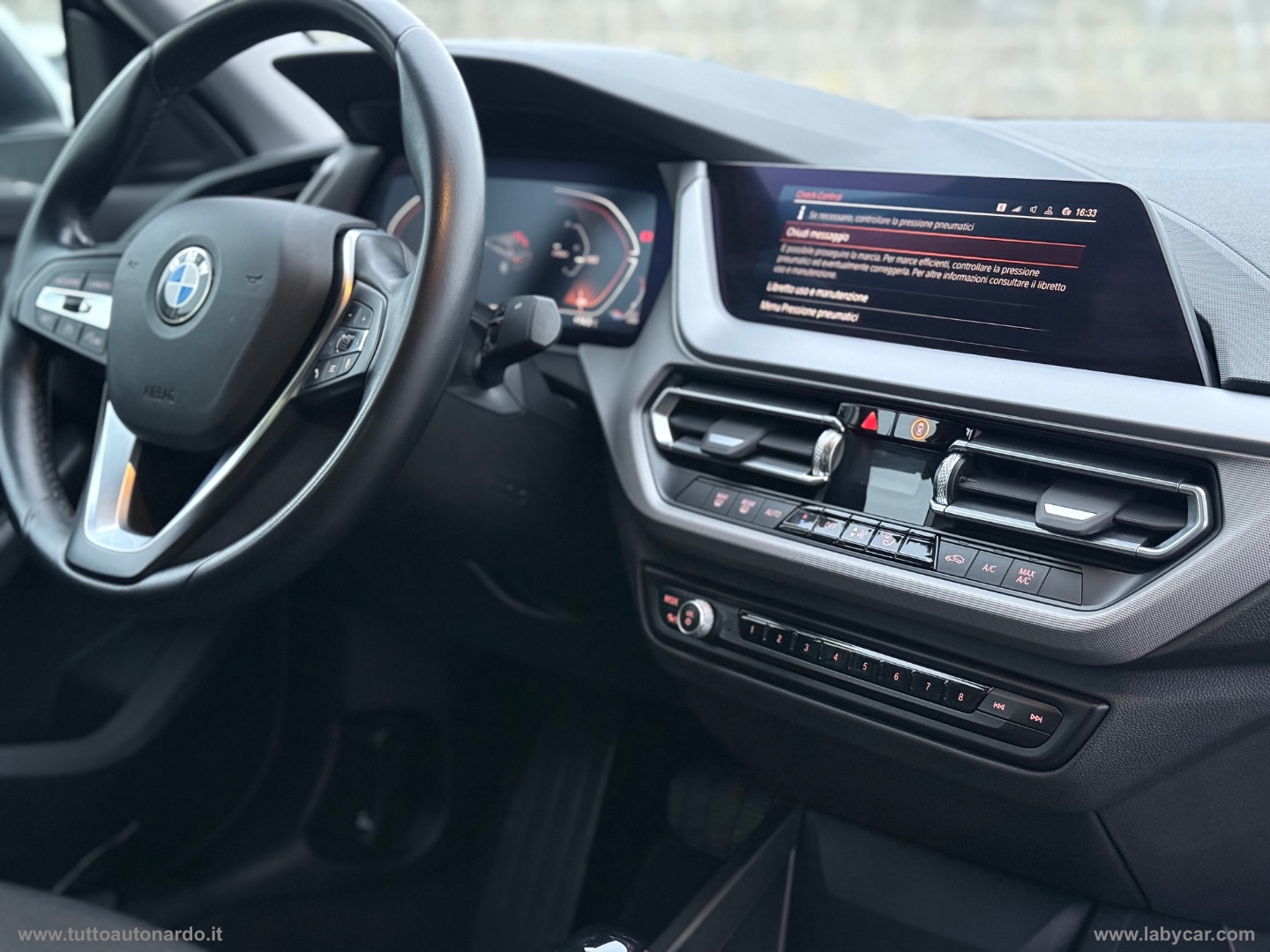 216d Gran Coupé Colorvision Edition aut. - immagine 25