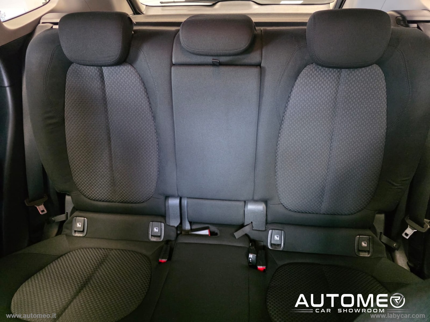 X1 XDrive18d Advantage - immagine 25