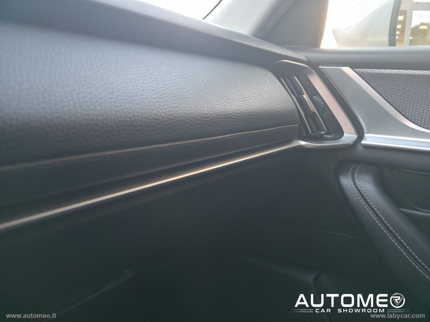 CX-60 3.3L e-Skyactiv D MHEV Excl. Line - immagine 25