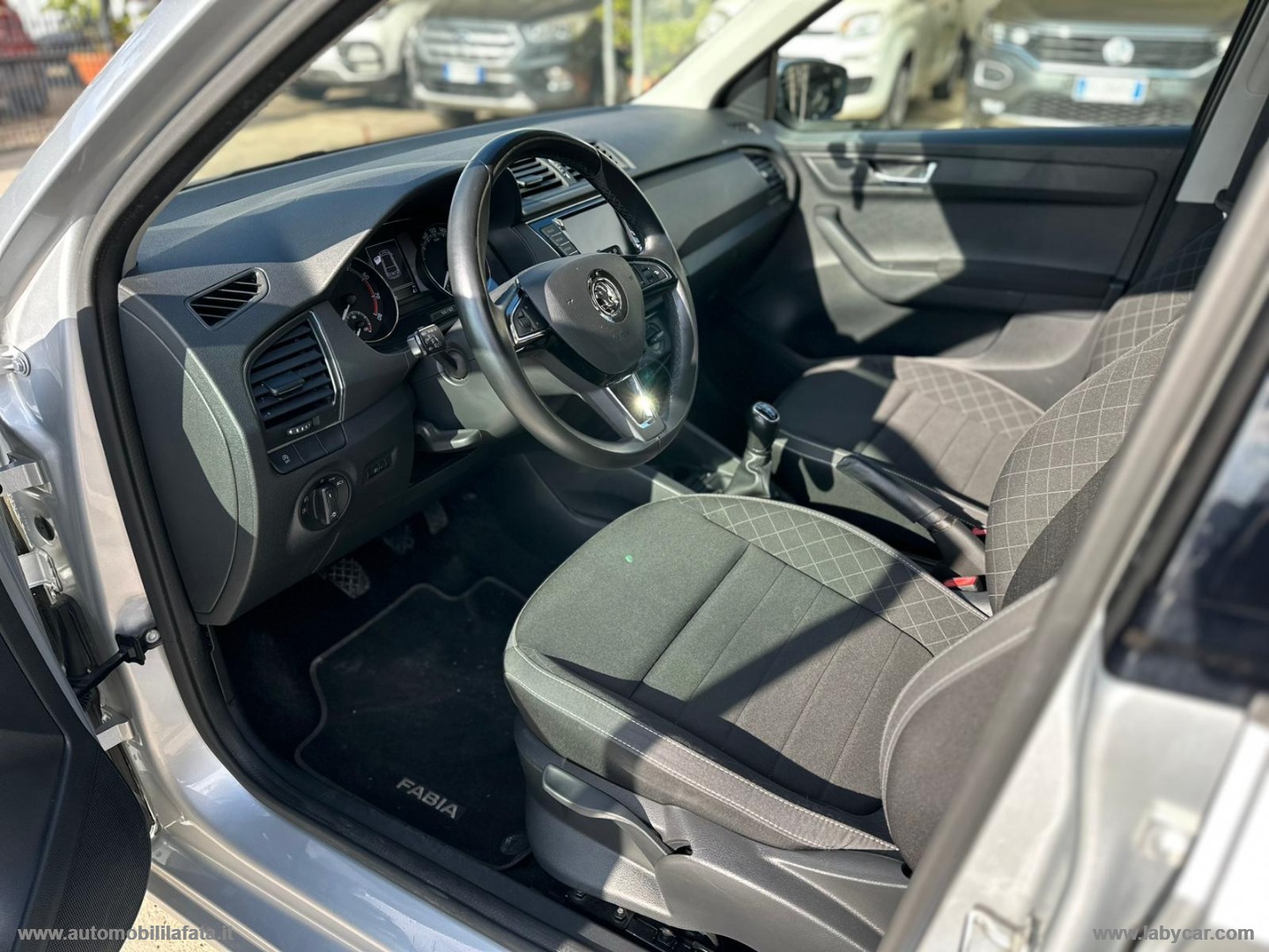 Fabia 1.0 MPI 60 CV Design Edition PER NEOPATENTATI - immagine 25