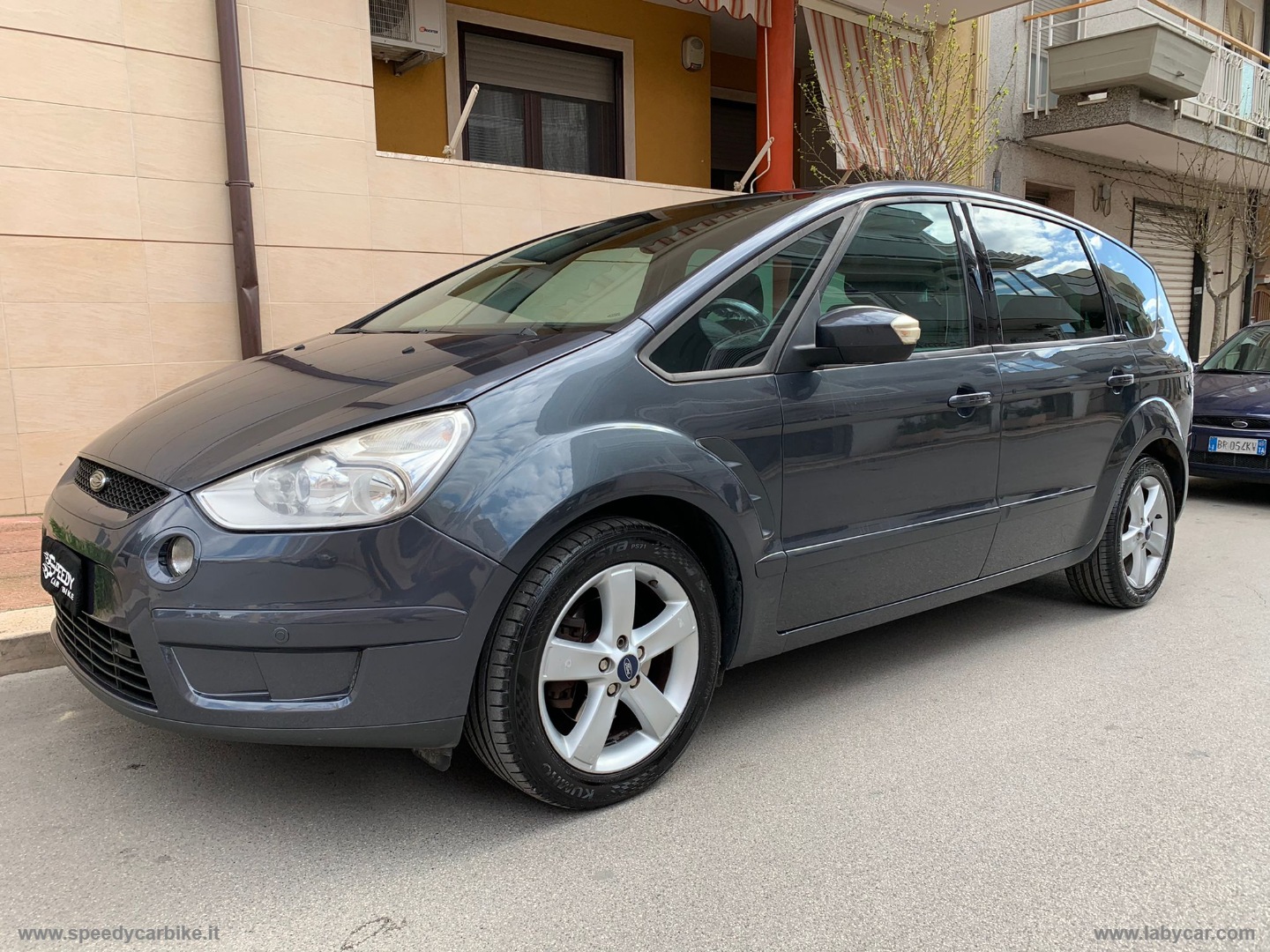FORD S-Max