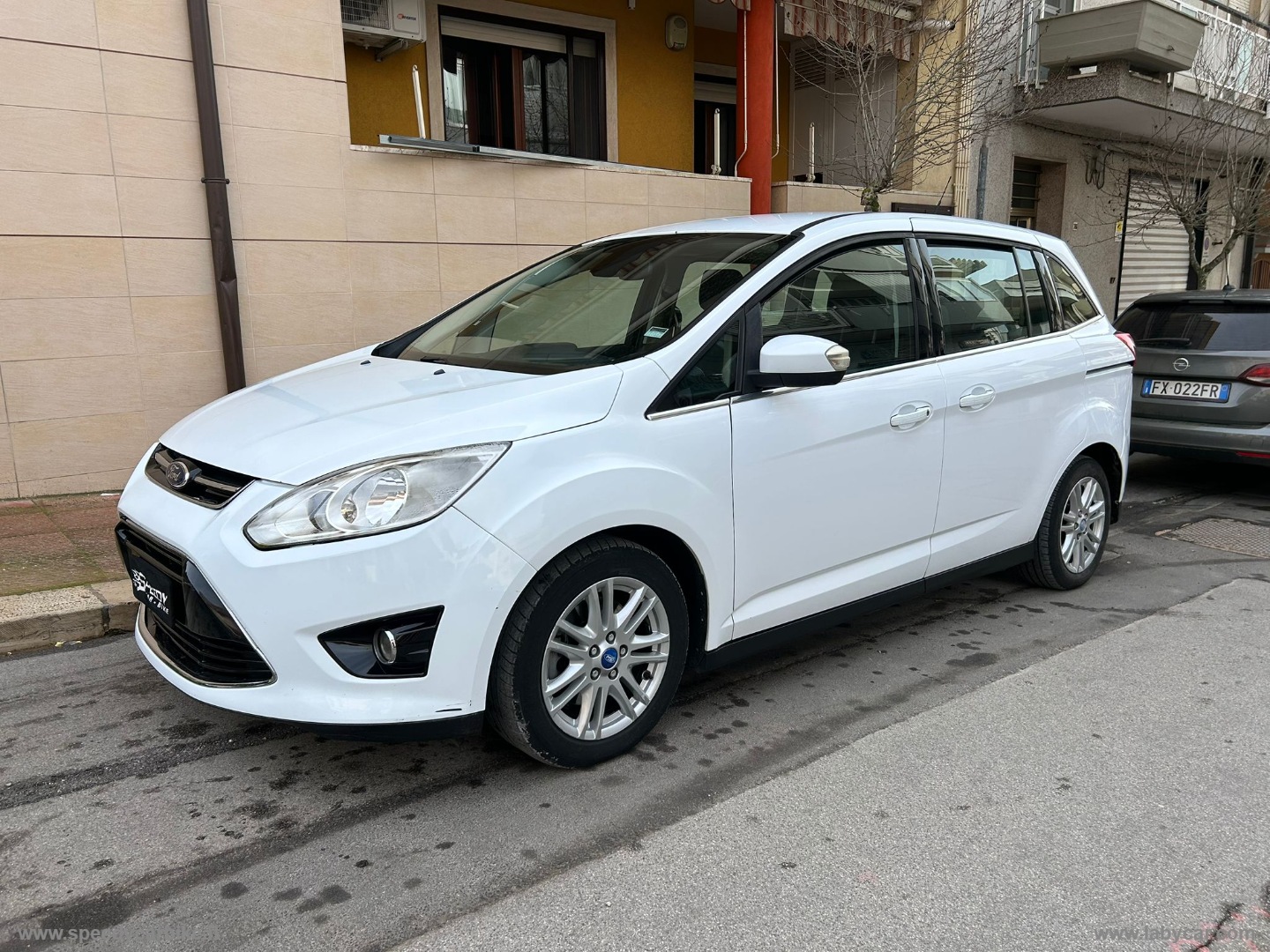 FORD C-Max