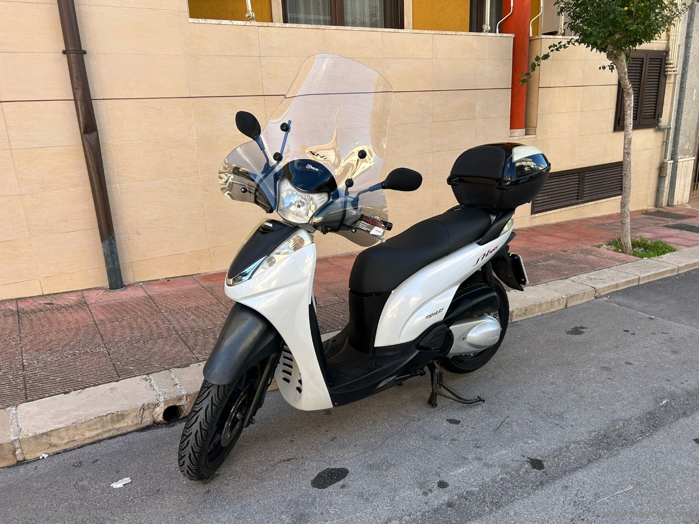 HONDA 