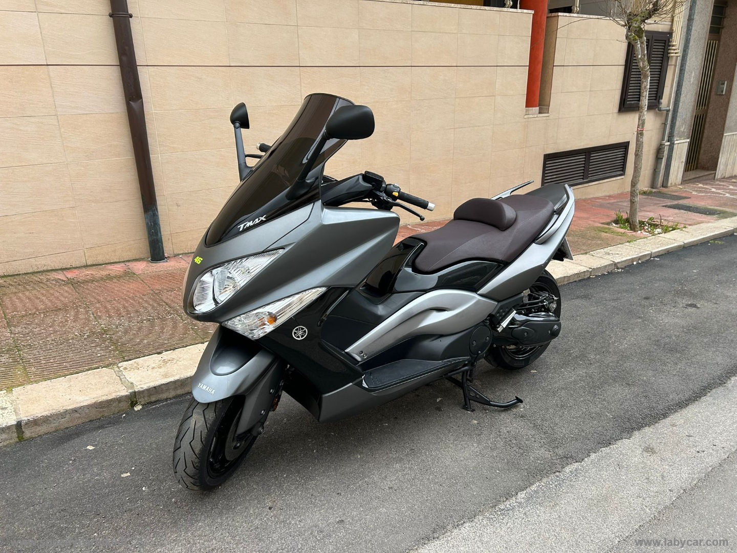 YAMAHA 