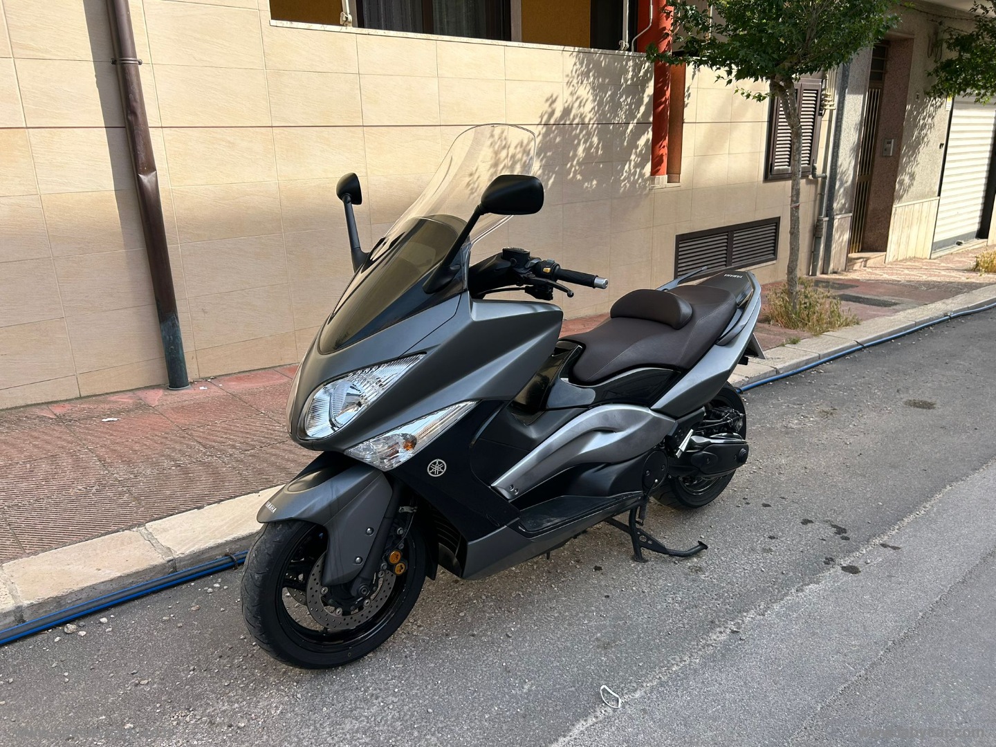 YAMAHA 