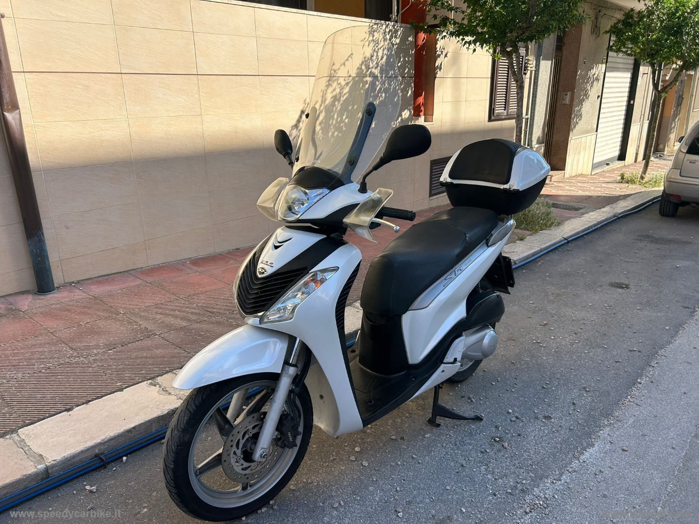 HONDA 