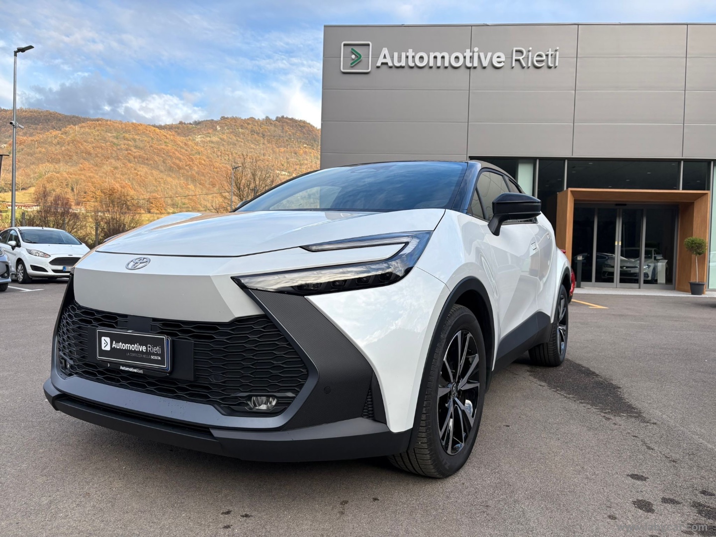TOYOTA C-HR