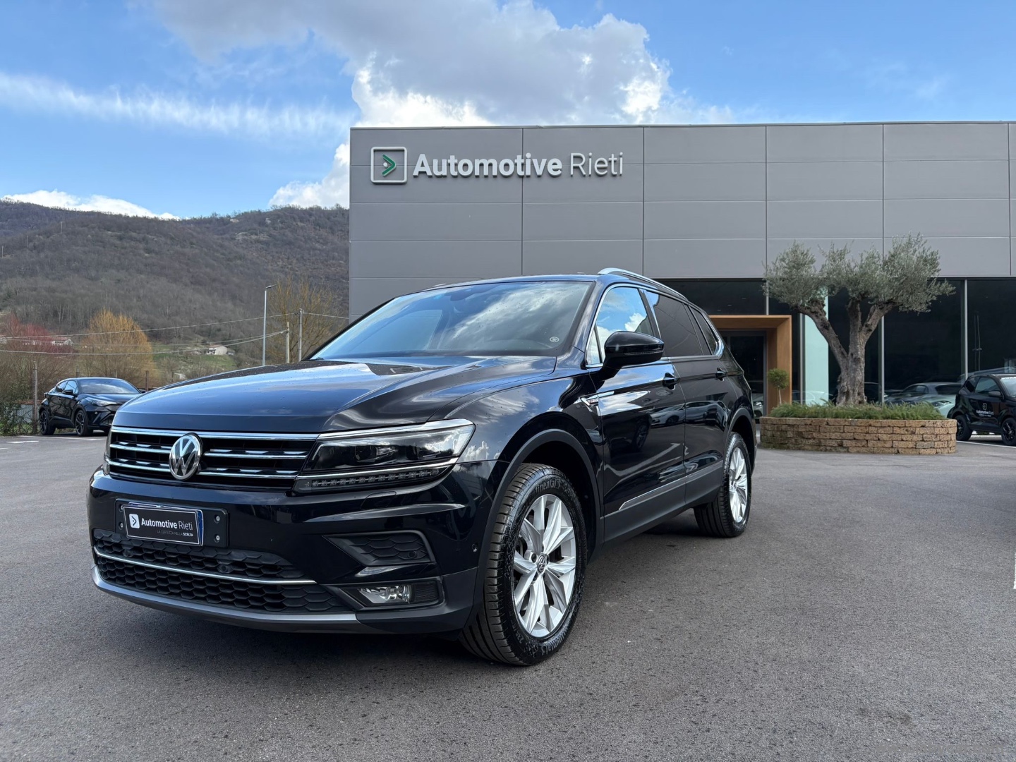 VOLKSWAGEN Tiguan Allspace
