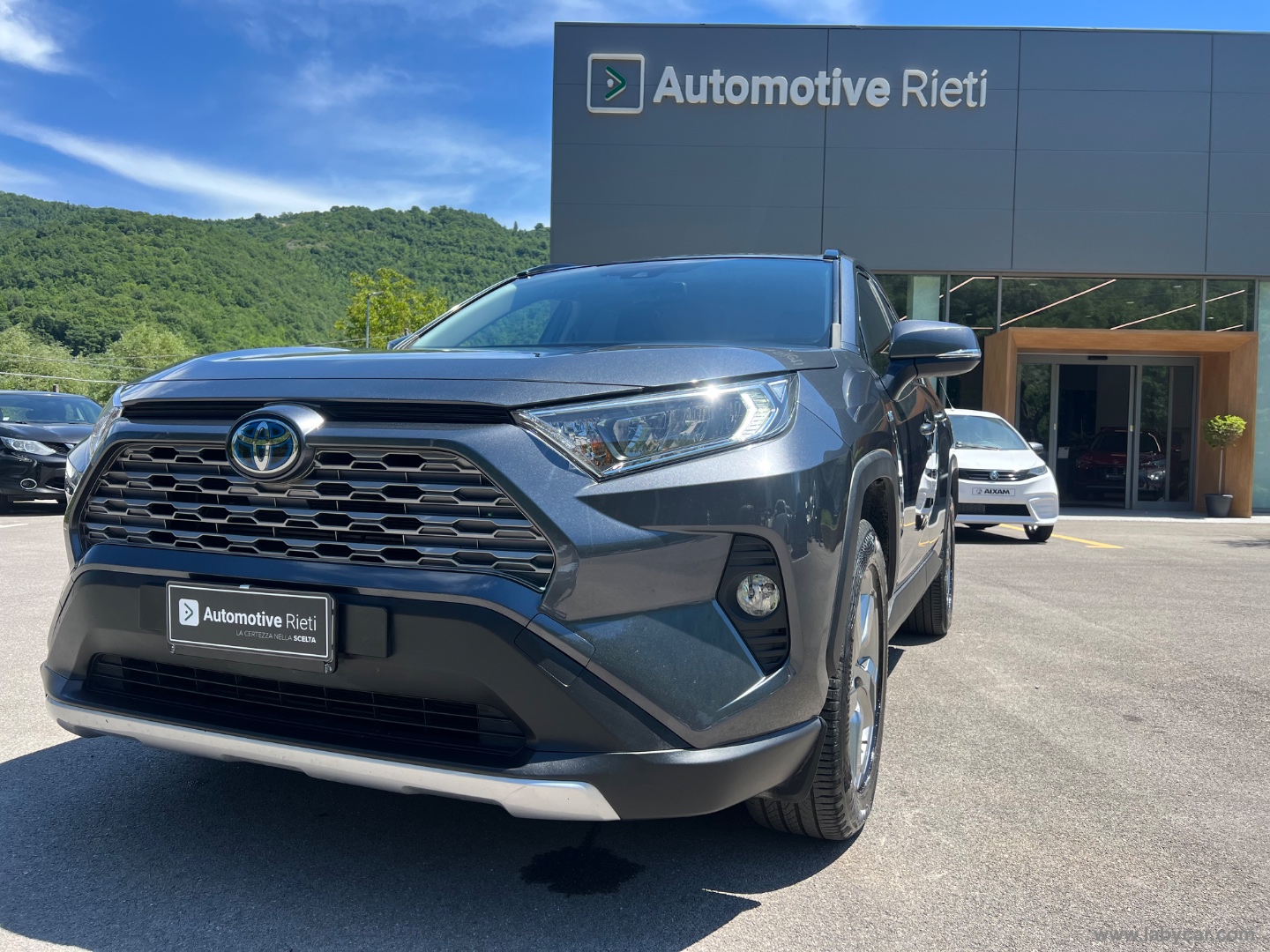 TOYOTA RAV4