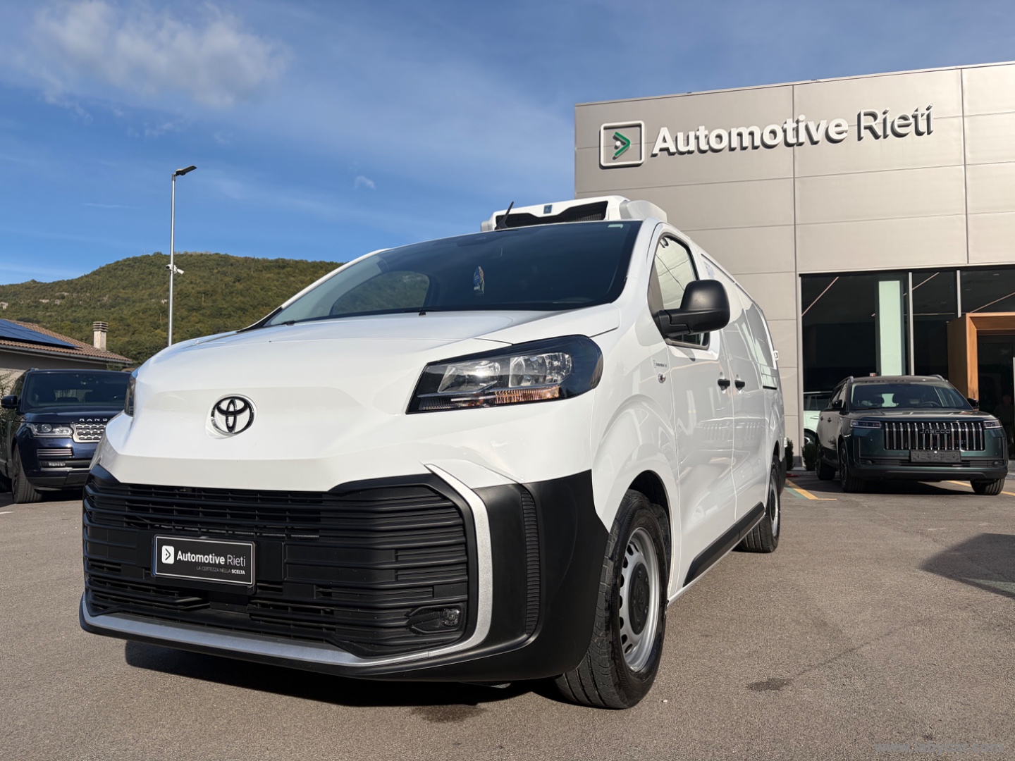 TOYOTA Proace