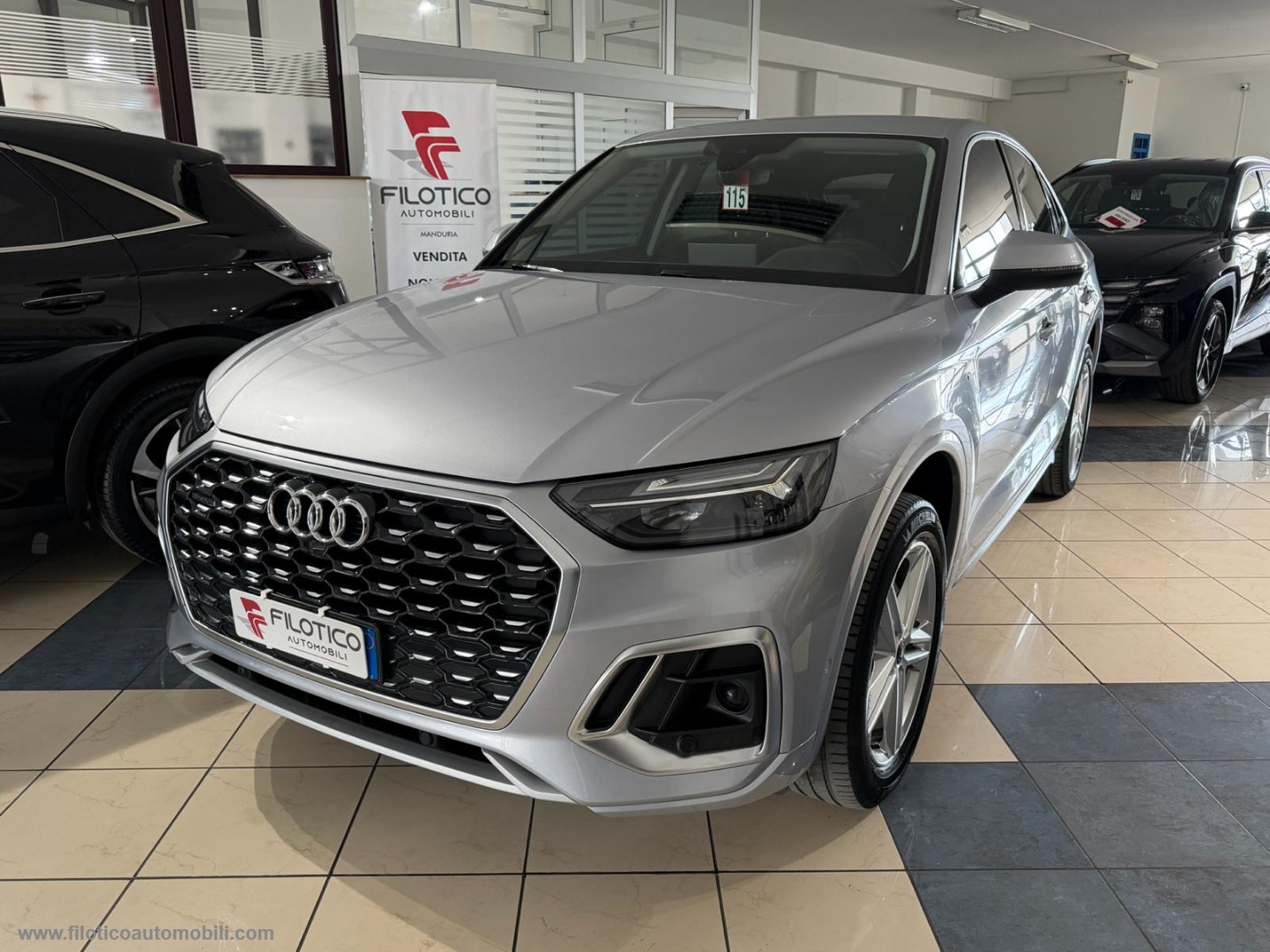 AUDI Q5