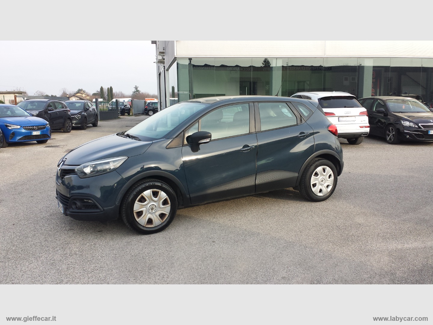 RENAULT Captur