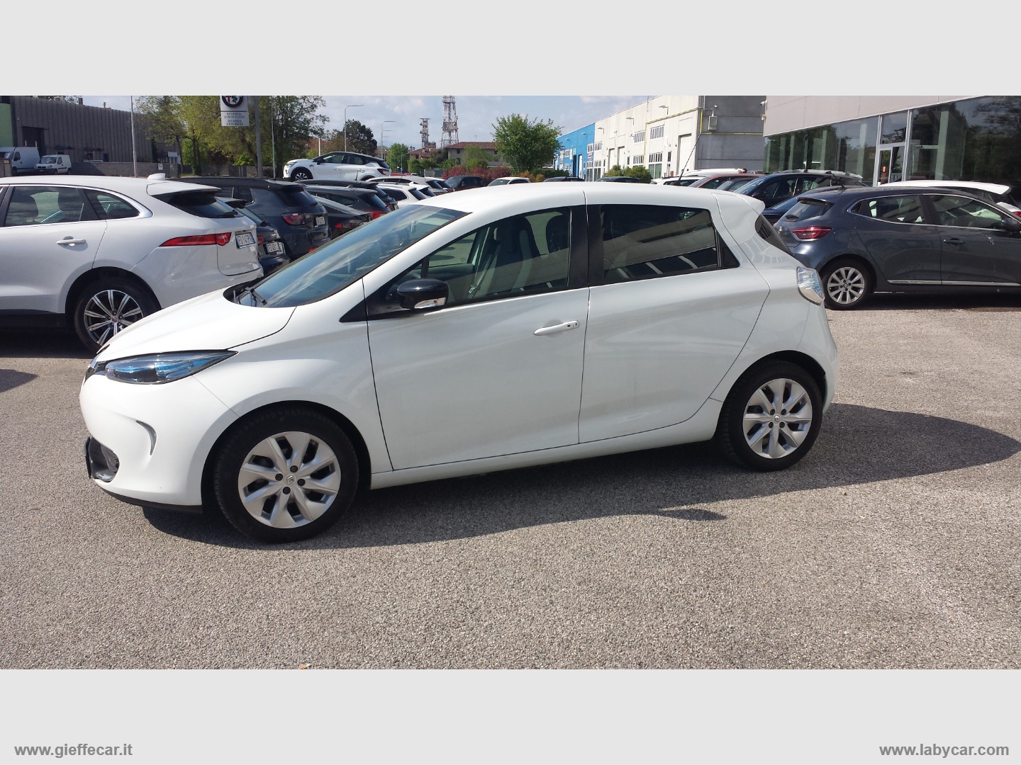 RENAULT ZOE