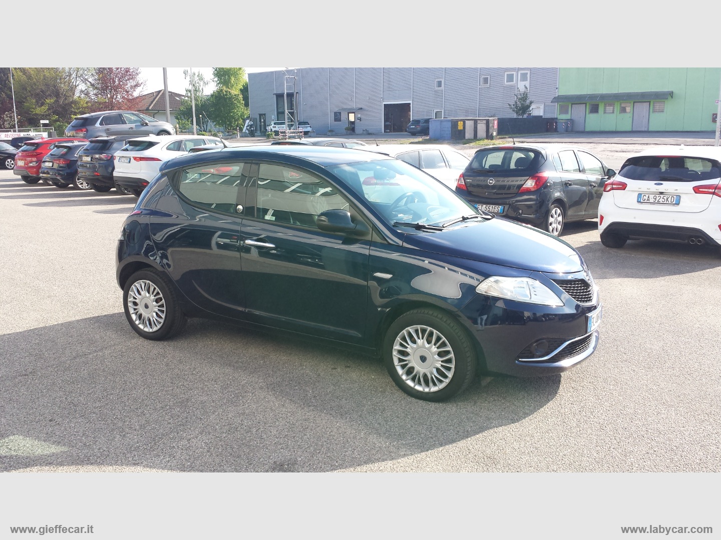 LANCIA Ypsilon
