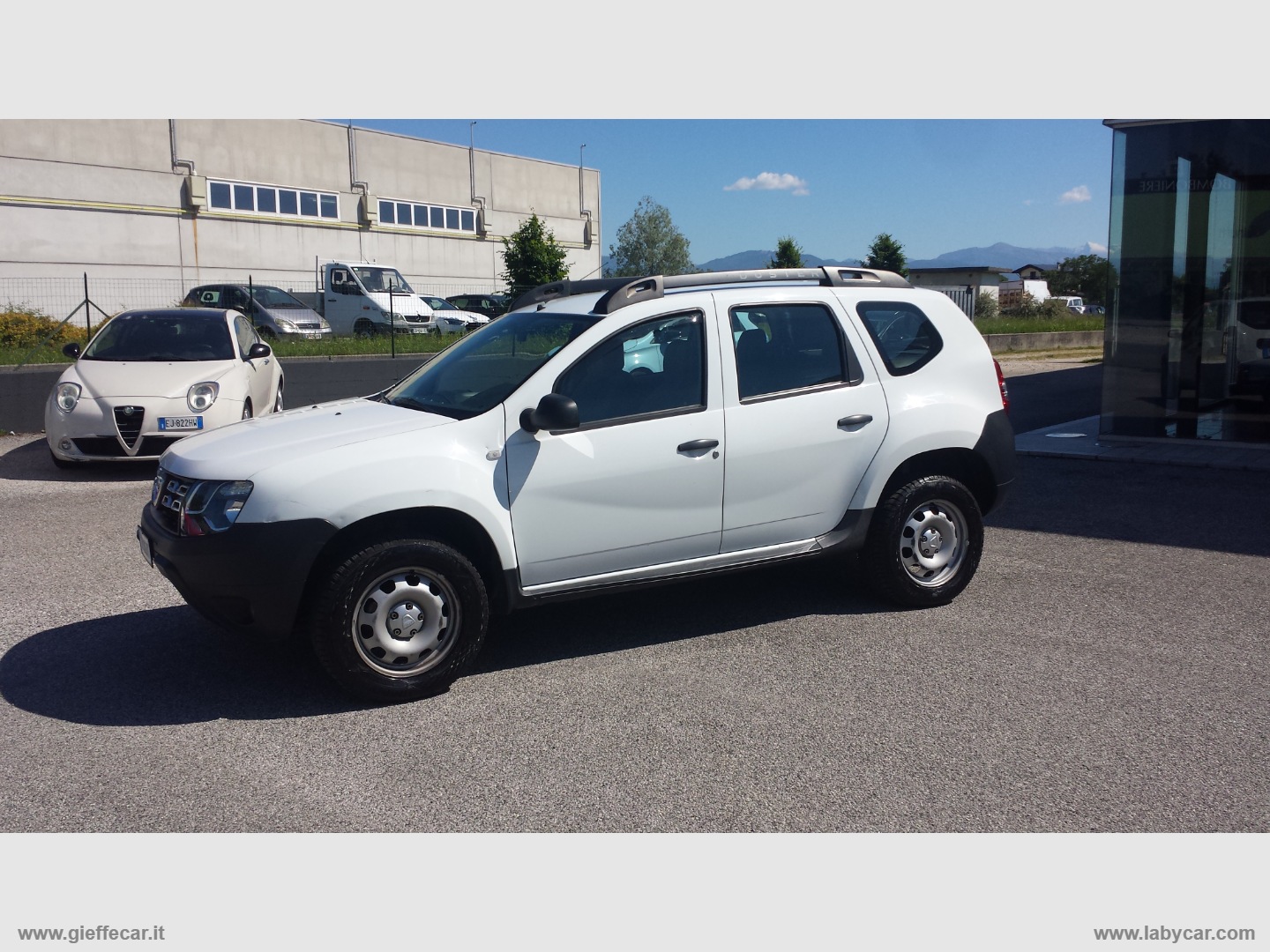 DACIA Duster