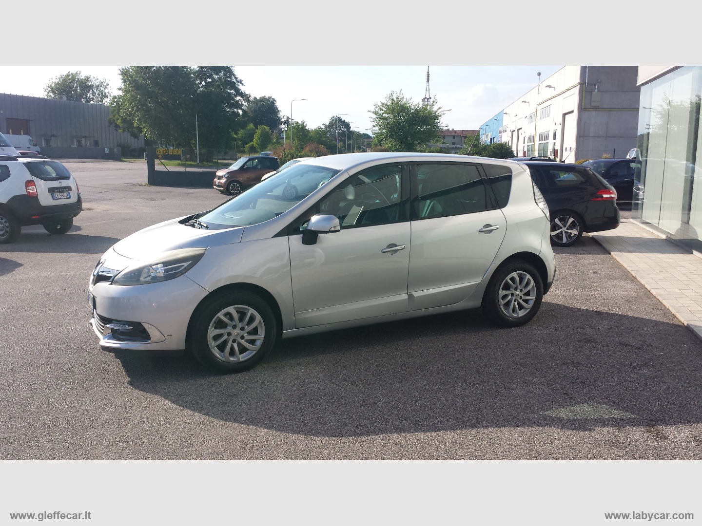 RENAULT Scénic