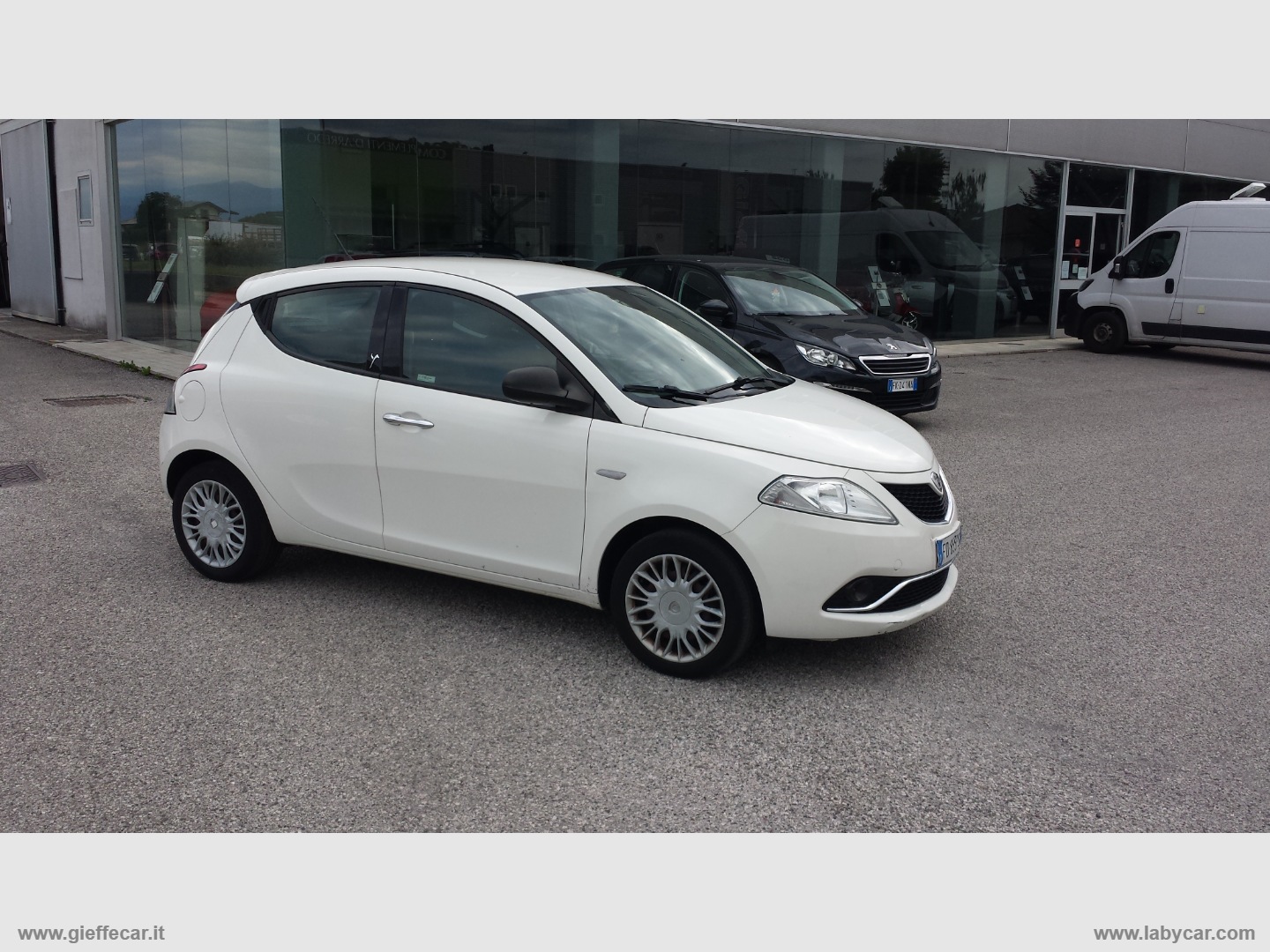 LANCIA Ypsilon 1.2 69 CV 5p. Silver                                                        